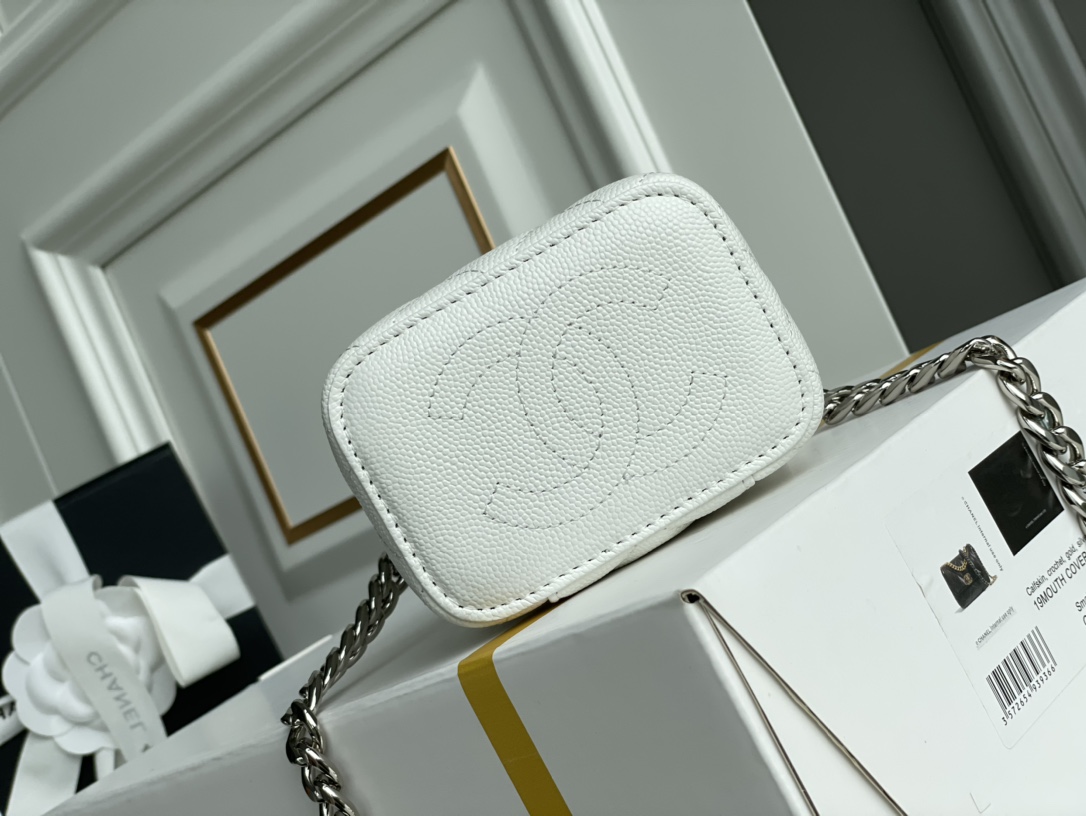 Chanel Cosmetic Bags